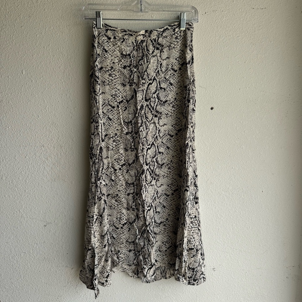 Reformation Snake Print Midi Skirt size 0 - Picture 2 of 6